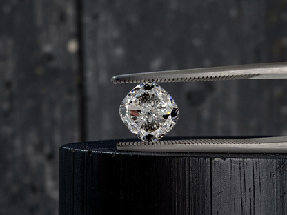 Natural 2.01 cts. D VS2 Ex Ex N Cushion Shaped Diamond Loose Stone - GIA Certified - LS59