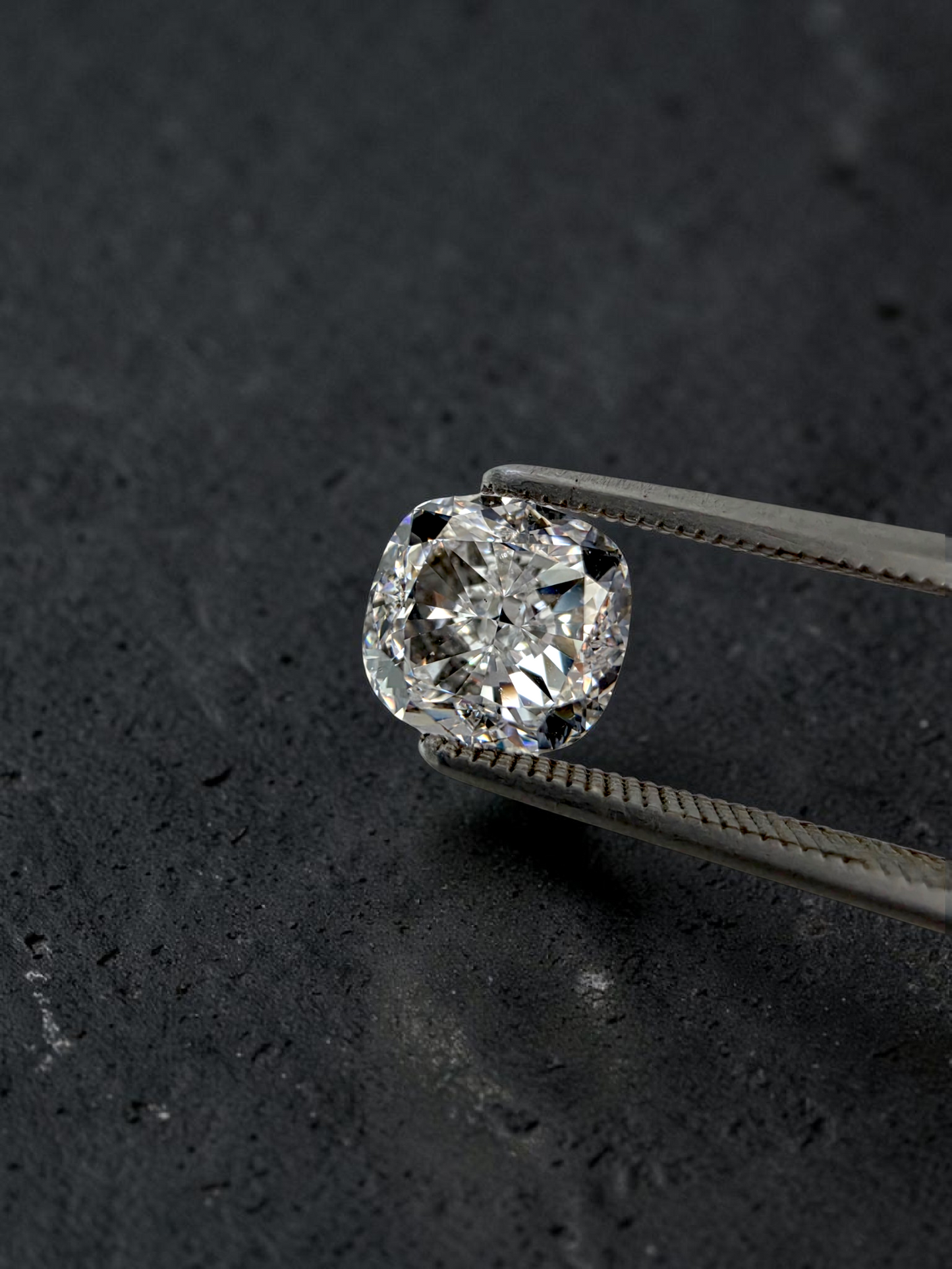 Natural 2.01 cts. D VS2 Ex Ex N Cushion Shaped Diamond Loose Stone - GIA Certified - LS59