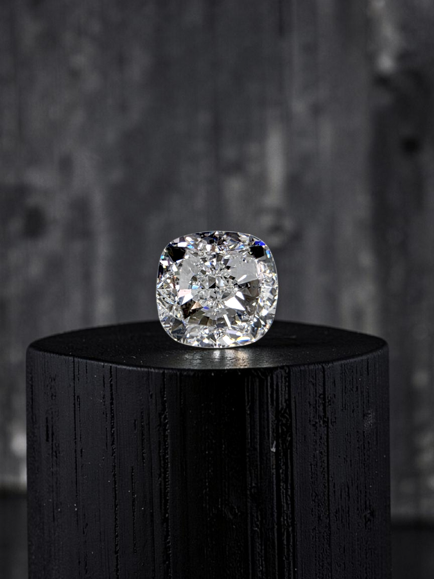 Natural 2.01 cts. D VS2 Ex Ex N Cushion Shaped Diamond Loose Stone - GIA Certified - LS59