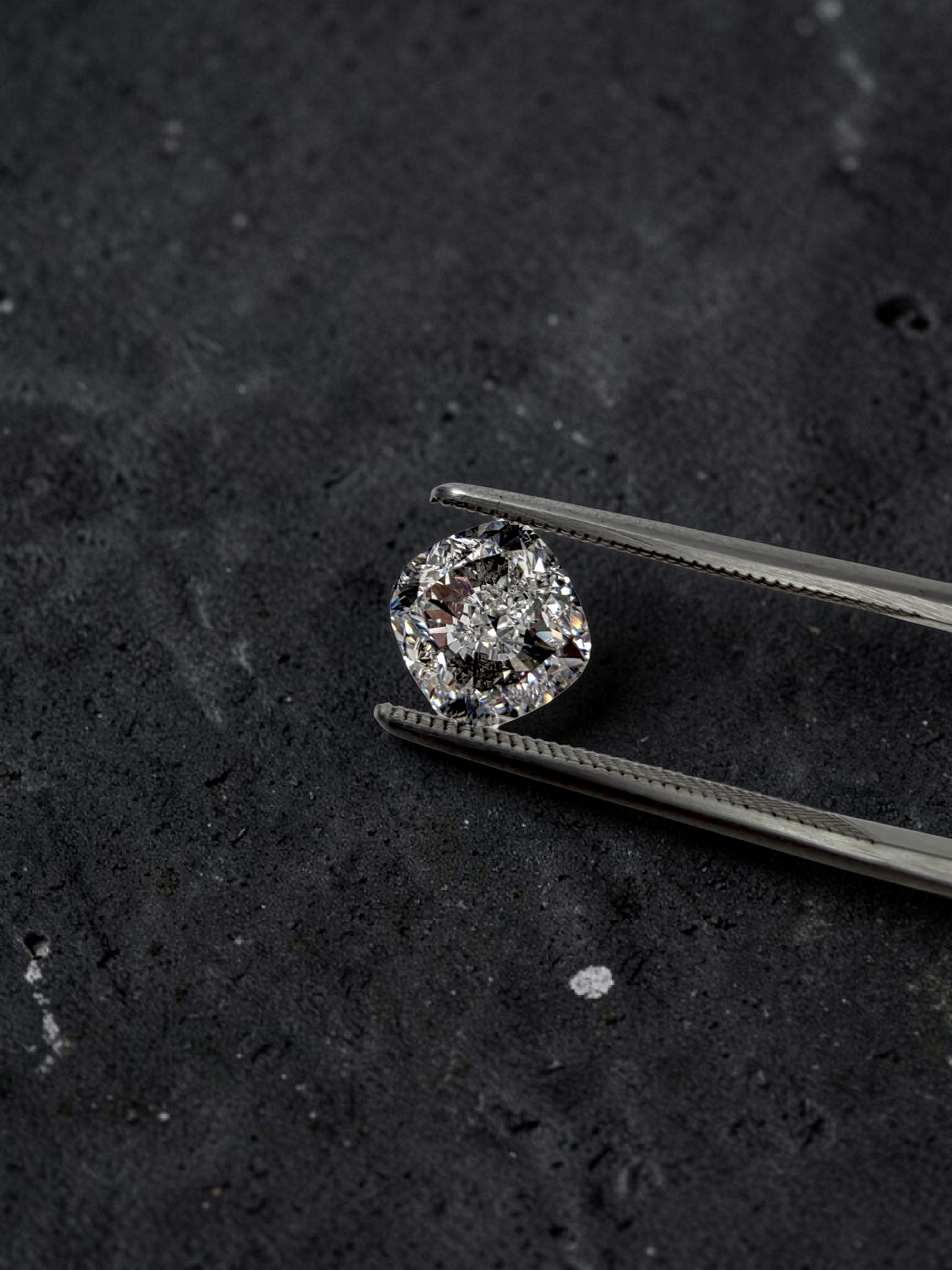 Natural 2.01 cts. D VS2 Ex Ex N Cushion Shaped Diamond Loose Stone - GIA Certified - LS59