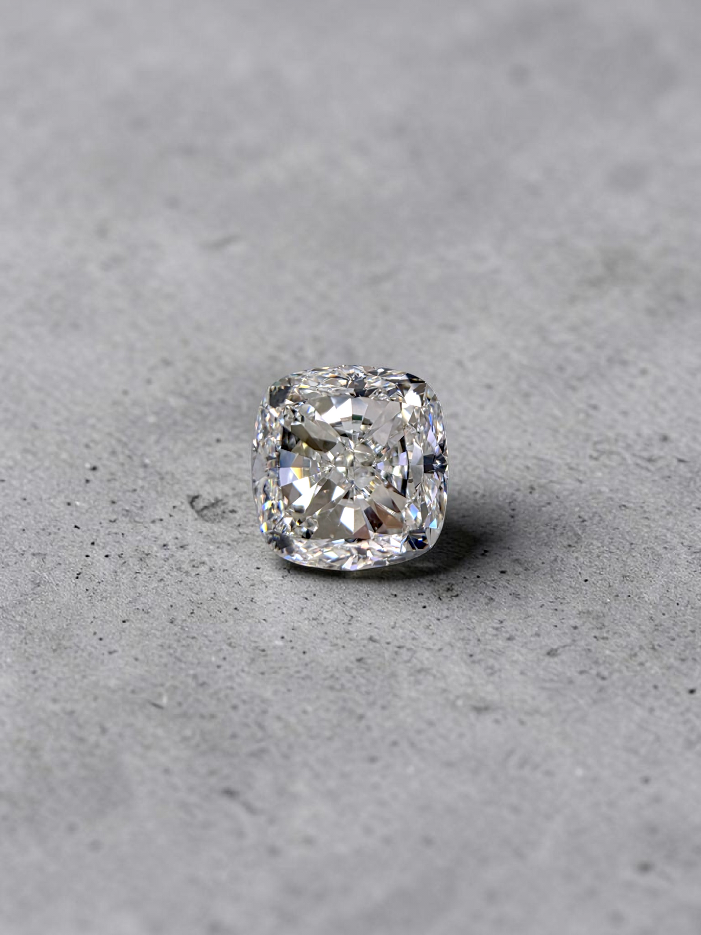 Natural 2.00 cts. G VS1 Ex Vg N Cushion Shaped Diamond Loose Stone - GIA Certified - LS61