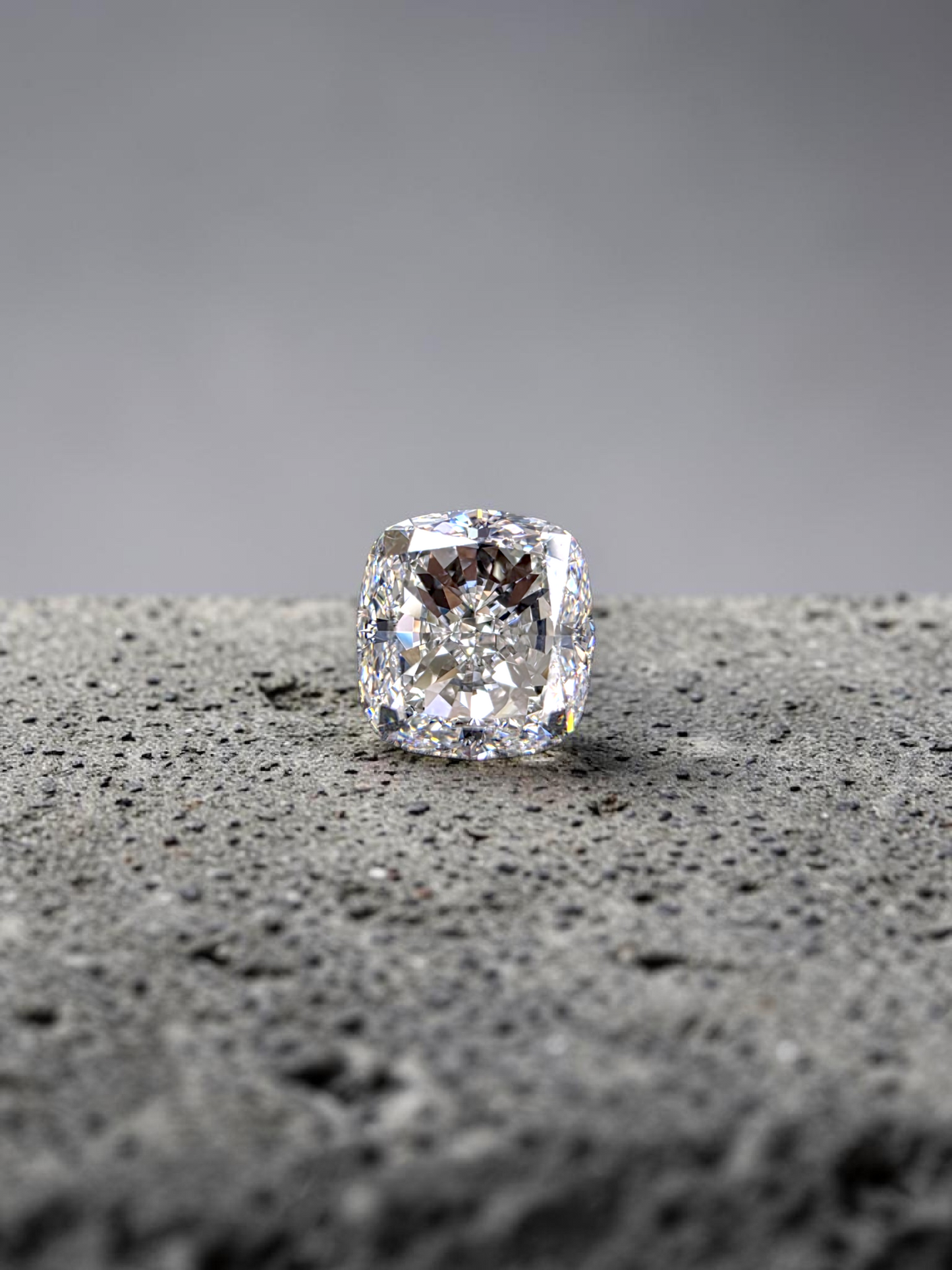 Natural 2.00 cts. G VS1 Ex Vg N Cushion Shaped Diamond Loose Stone - GIA Certified - LS61