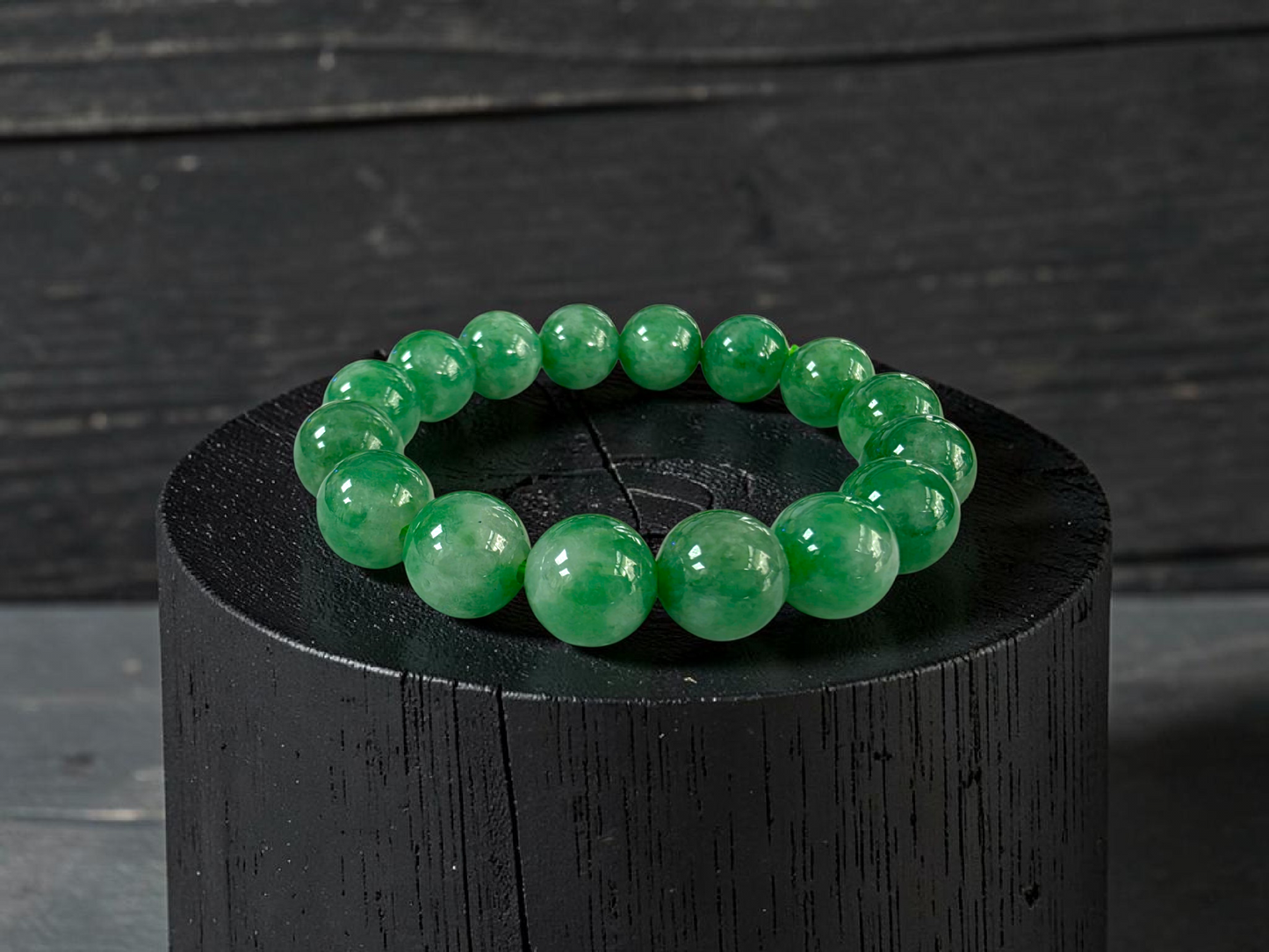 Certified Japanese Bright Green Burmese A-Jade Beaded Bracelet (MADE IN JAPAN) (12 mm Each x 16 beads) 05063