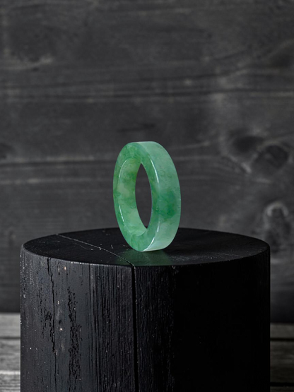 Master's Burmese Green A-Jadeite Infinity Band Ring Size US 9 - 09026 - Certified