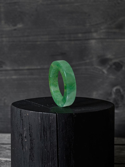 Master's Burmese Green A-Jadeite Infinity Band Ring Size US 9 - 09026 - Certified