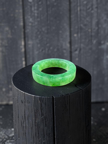 Master's Burmese Green A-Jadeite Infinity Band Ring Size US 9 - 09026 - Certified