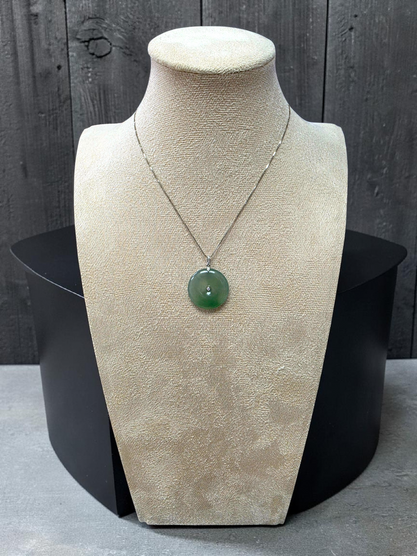 Tagawa Round Burmese A-Jadeite 22.00 mm Donut Charm Pendant (with 18K White Gold and White Diamonds) - Certified