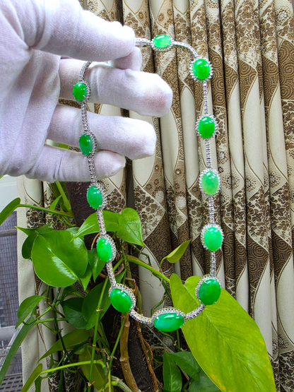 Ginza (MADE IN JAPAN) Burmese A-Jadeite Necklace (with 18K White Gold and White Diamonds) - Certified