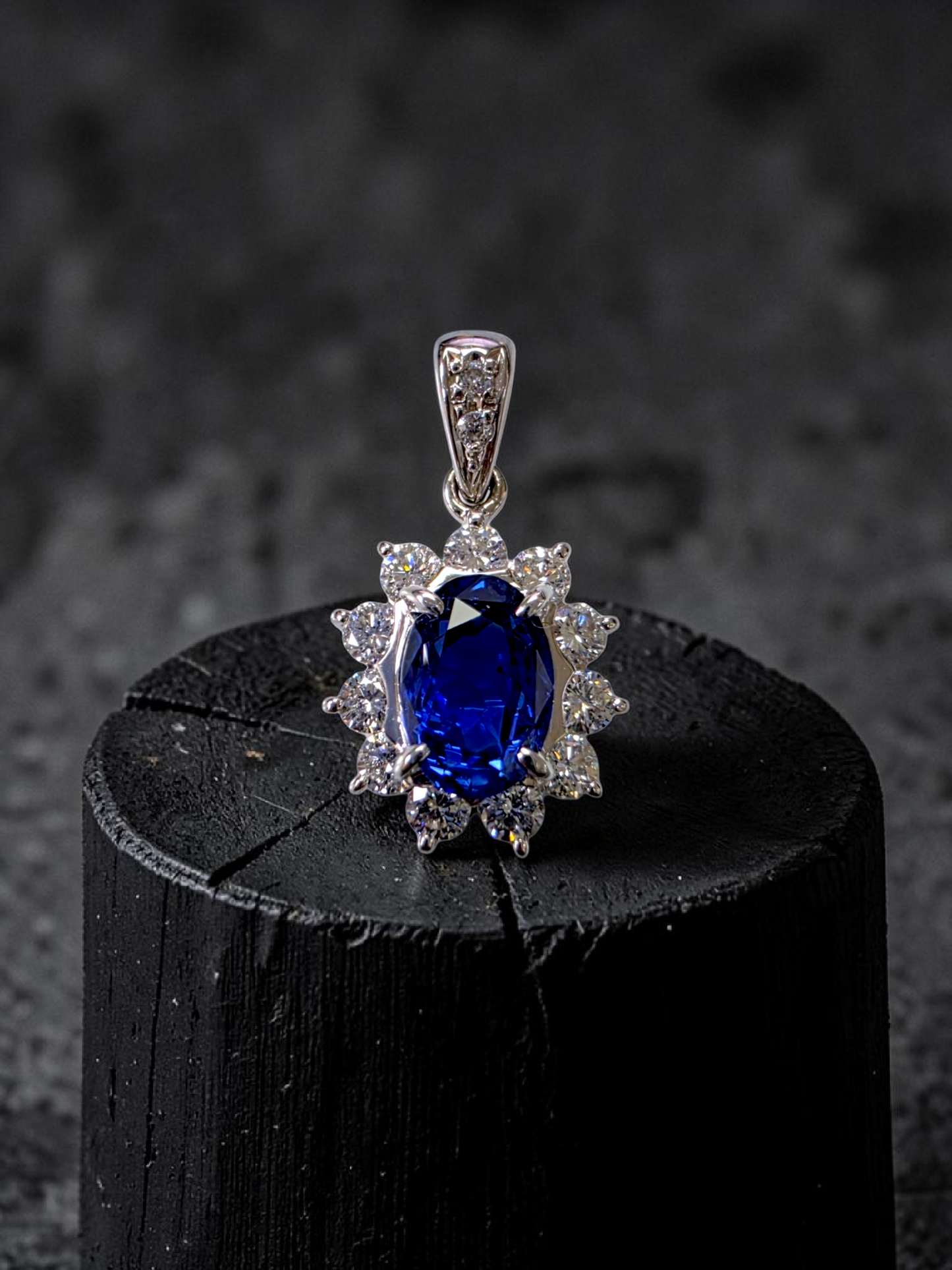 Kazuno 2.19cts. Made in JAPAN Natural No Heat Sri Lankan Royal Vivid Blue Sapphire Pendant (with PT900 and Natural Diamonds) - GIA Certified