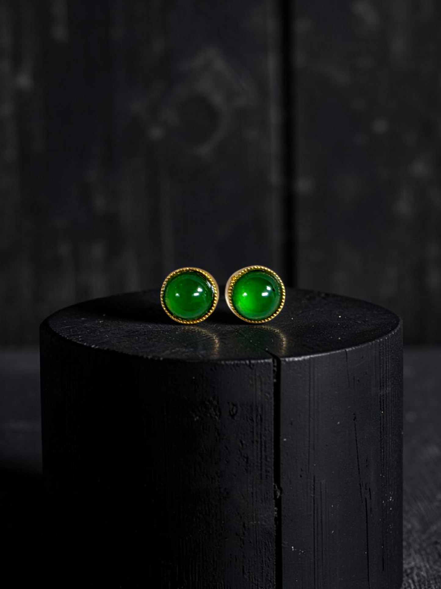 Vert Vivid-Imperial Green Burmese A-Jade Stud Earrings (with 18K Yellow Gold) - Certified V2
