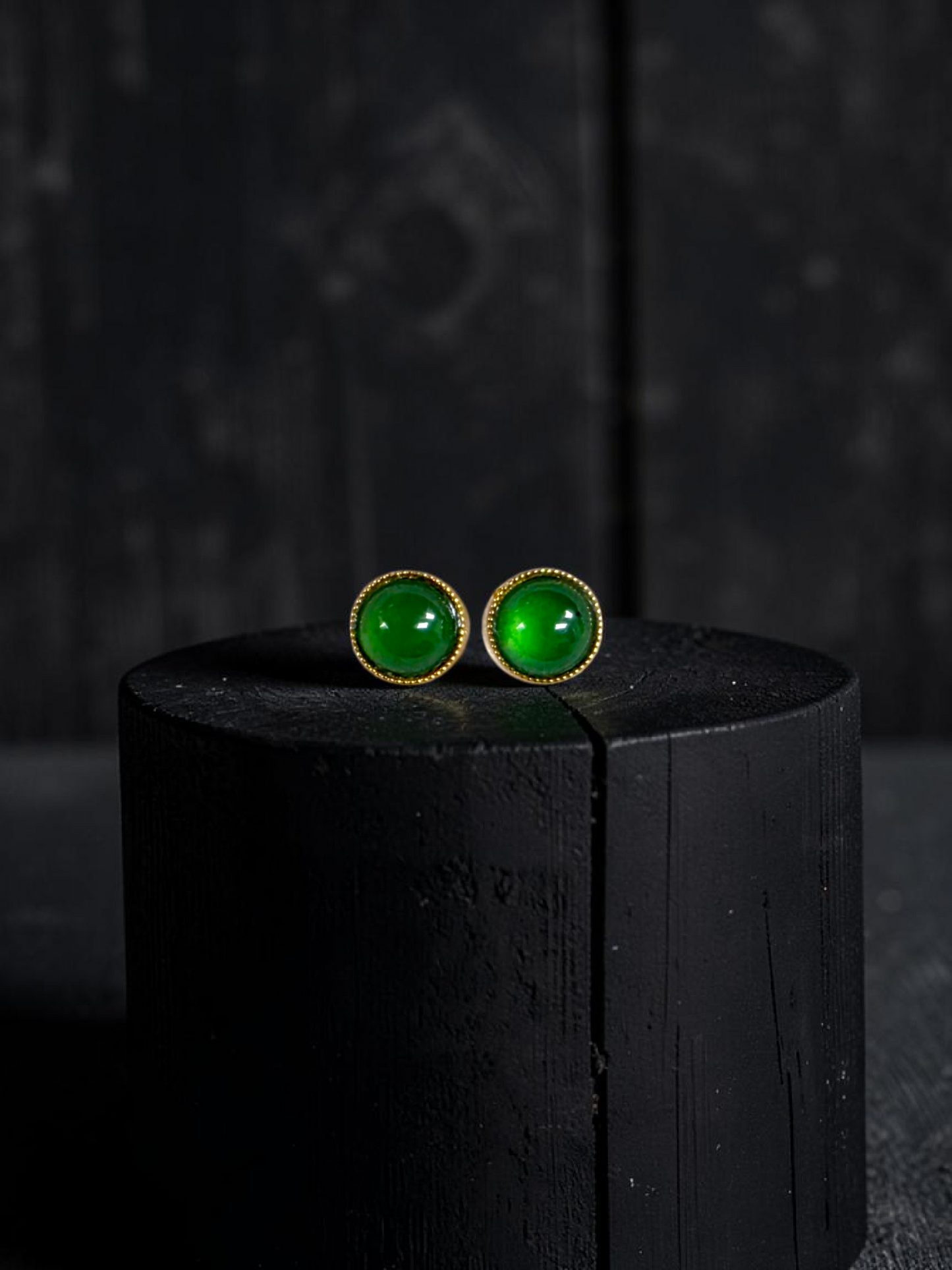 Vert Vivid-Imperial Green Burmese A-Jade Stud Earrings (with 18K Yellow Gold) - Certified V2