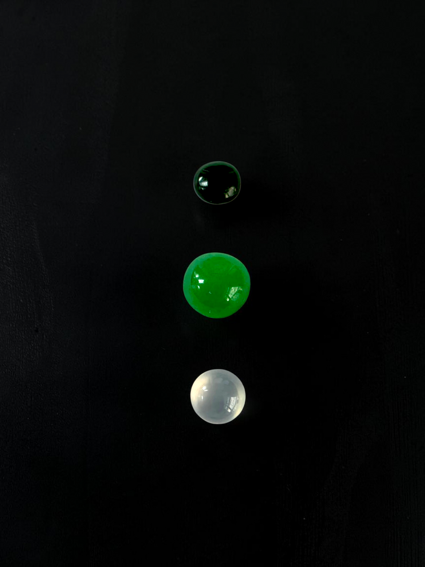 Certified 1.79 cts. Three Stone Burmese A-Jadeite Round Cabochon Calibrated Loose Stones Jewelry Set JS003