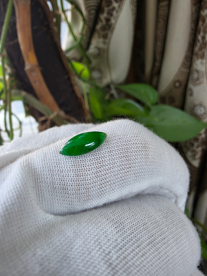 Certified MADE IN JAPAN 1.65 cts. Intense Imperial Apple Green Burmese A-Jadeite Marquise Cabochon Loose Stone LS64