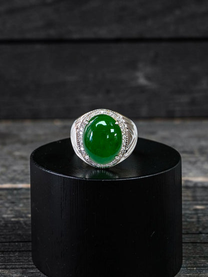 Chiba MADE IN JAPAN 7.42 cts. Certified Vivid Apple Green Burmese A-Jadeite Ring (with 18K White Gold and White Diamonds) Size US9.5  - R26