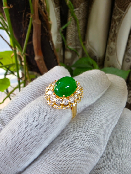 Yokote MADE IN JAPAN 6.29 cts. Certified Bright Imperial Green Burmese A-Jadeite Ring (with 18K Yellow Gold and White Diamonds) Size US7 - R28