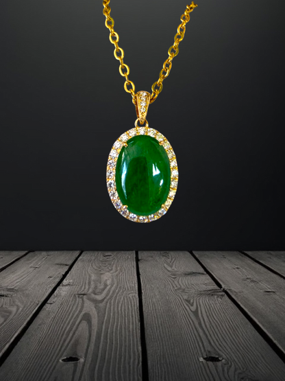 Toyoake MADE IN JAPAN 5.05 cts. Certified Bright Imperial Green Burmese A-Jadeite Pendant (with 18K Yellow Gold and White Diamonds)