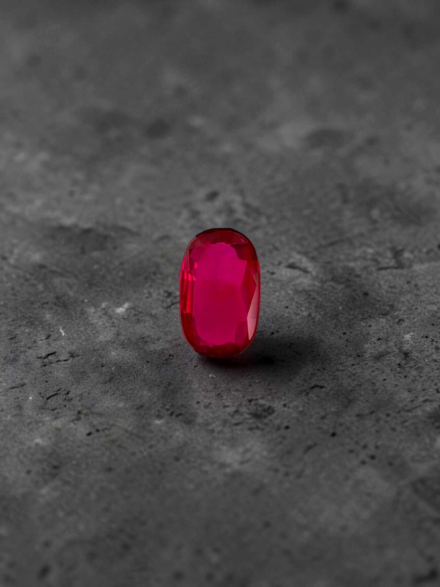 Certified 1.01 cts. No Heat Pigeon's Blood Vivid Red Ruby (Mozambique) Oval Shaped Loose Stone LS69