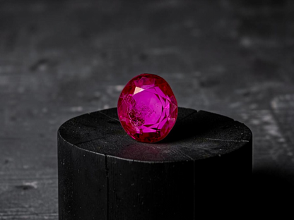 Certified 1.38 cts. No Heat Reddish Purple Ruby (Mozambique) Oval Shaped Loose Stone LS71