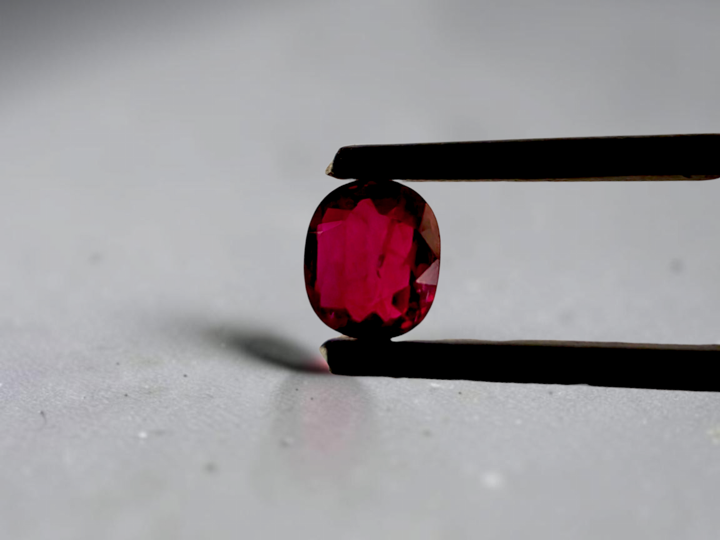Certified 1.22 cts. Heated Pigeon's Blood Vivid Red Ruby (Mozambique) Oval Shaped Loose Stone LS72