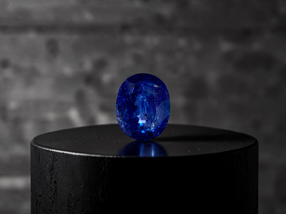 Certified 1.96 cts. Heated Royal Vivid Blue Sapphire (Sri Lankan/Ceylon) Oval Shaped Loose Stone LS74
