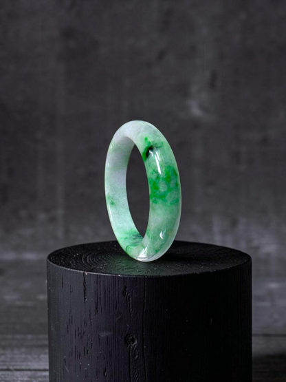 Certified Earth's (MADE IN JAPAN) Burmese Icy Green A-Jade Round Bangle Bracelet - 08842