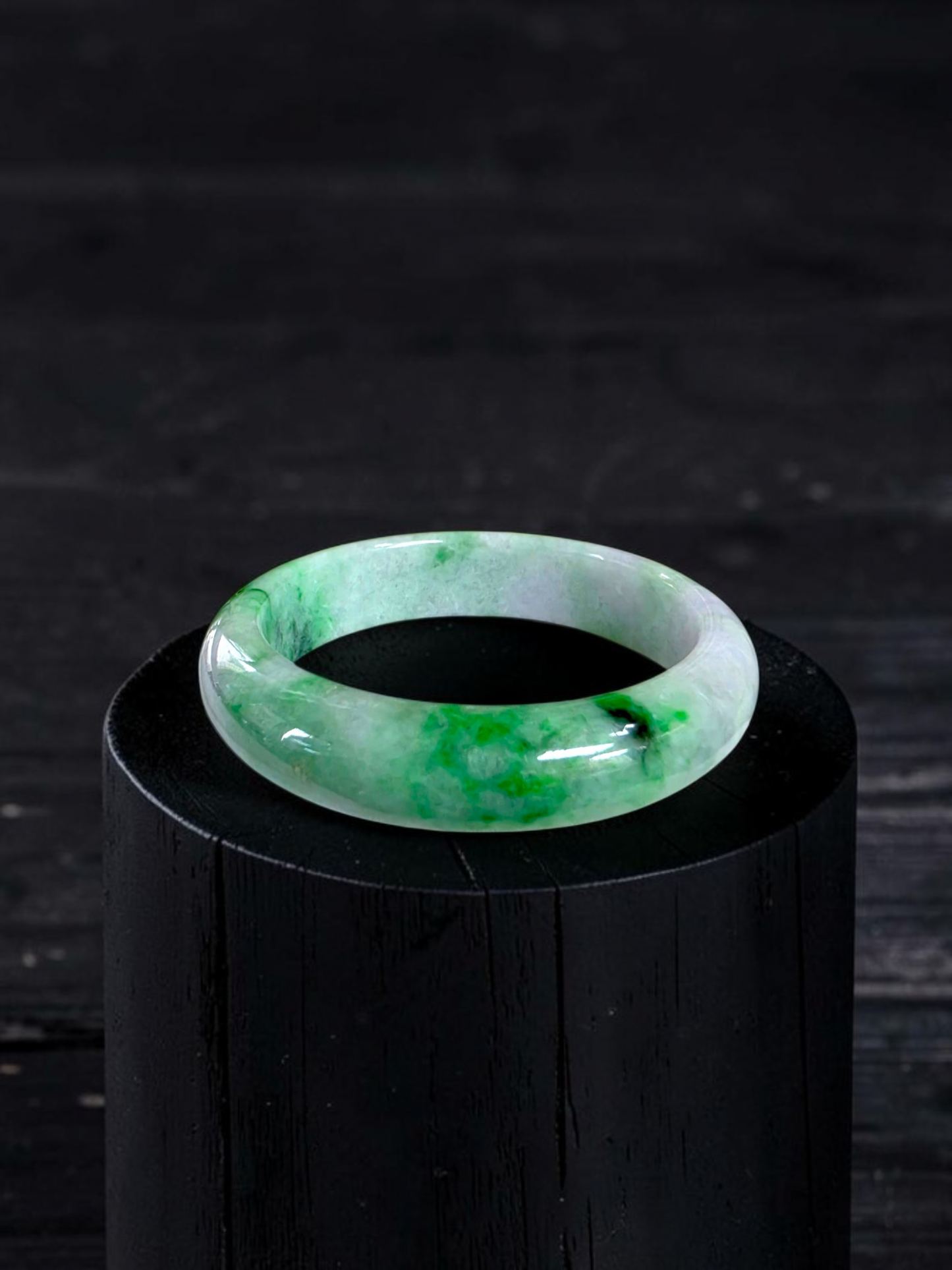 Certified Earth's (MADE IN JAPAN) Burmese Icy Green A-Jade Round Bangle Bracelet - 08842