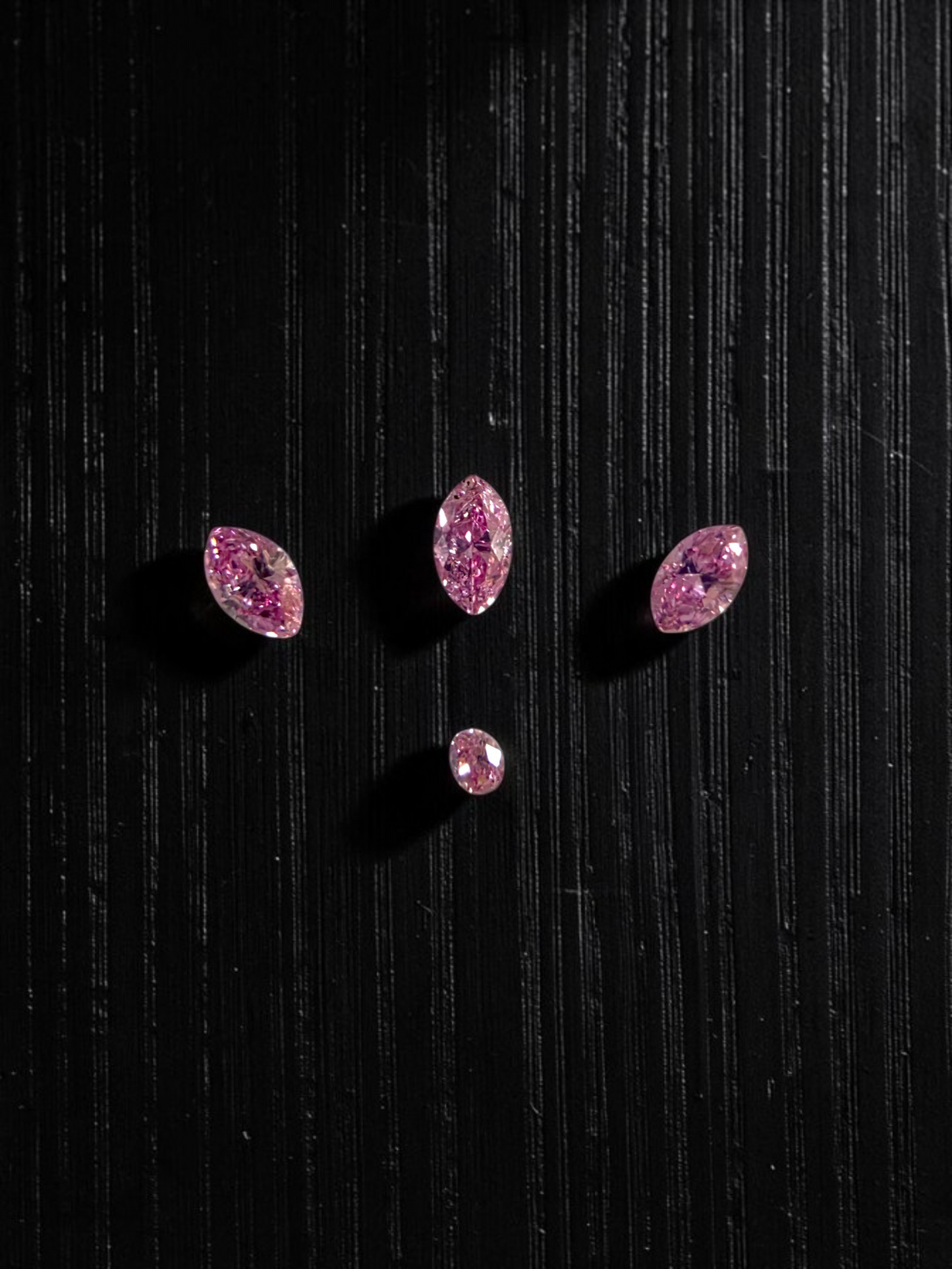 GIA Certified 0.382 cts. Natural Fancy Vivid Purplish Pink VVS2-SI1 Diamond Set Loose Stones Jewelry Set JS007