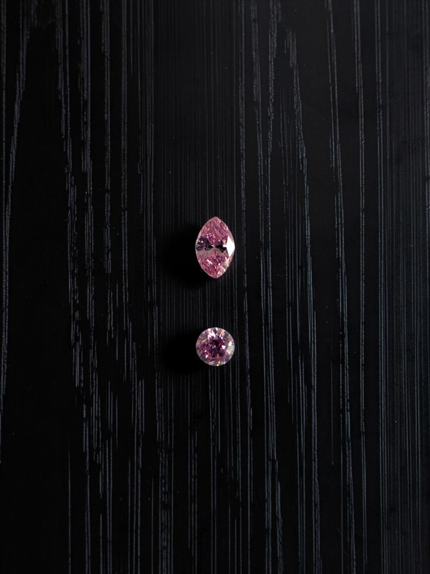 GIA Certified 0.207 cts. Natural Fancy Intense Purple Pink VVS2-VS2 Diamond Set Loose Stones Jewelry Set JS008