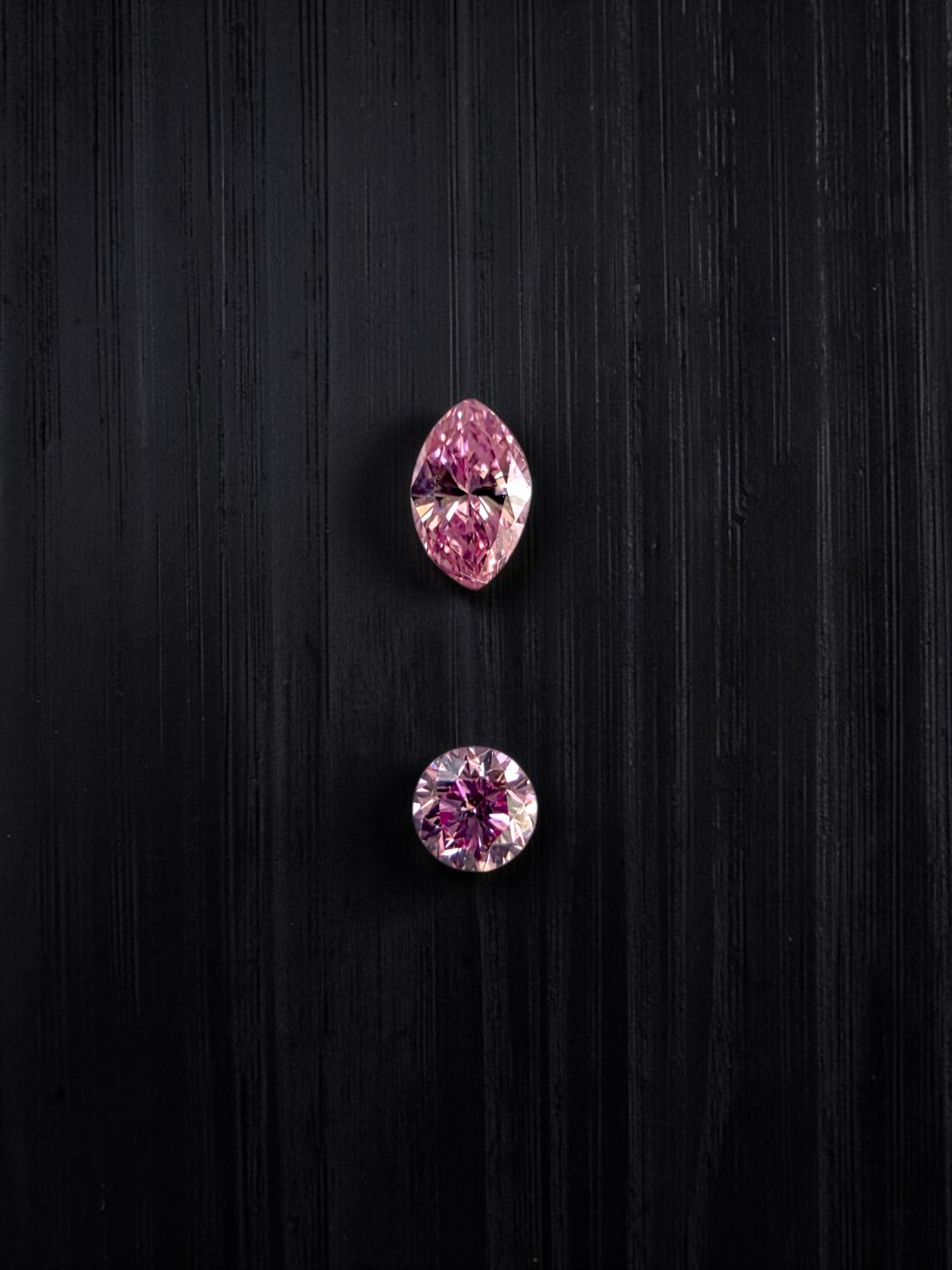 GIA Certified 0.207 cts. Natural Fancy Intense Purple Pink VVS2-VS2 Diamond Set Loose Stones Jewelry Set JS008