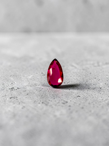 GIA Certified 1.00 cts. No Heat Vivid Red Ruby (Mozambique) Pear Shaped Loose Stone LS80