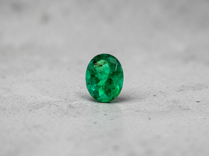 GIA Certified 1.25 cts. Moderate Oil Vivid Muzo Green (Columbia) Emerald Oval Shape Loose Stone LS81