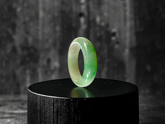 Master's Burmese Green A-Jadeite Infinity Band Ring Size US 7.5 - 09027 - Certified