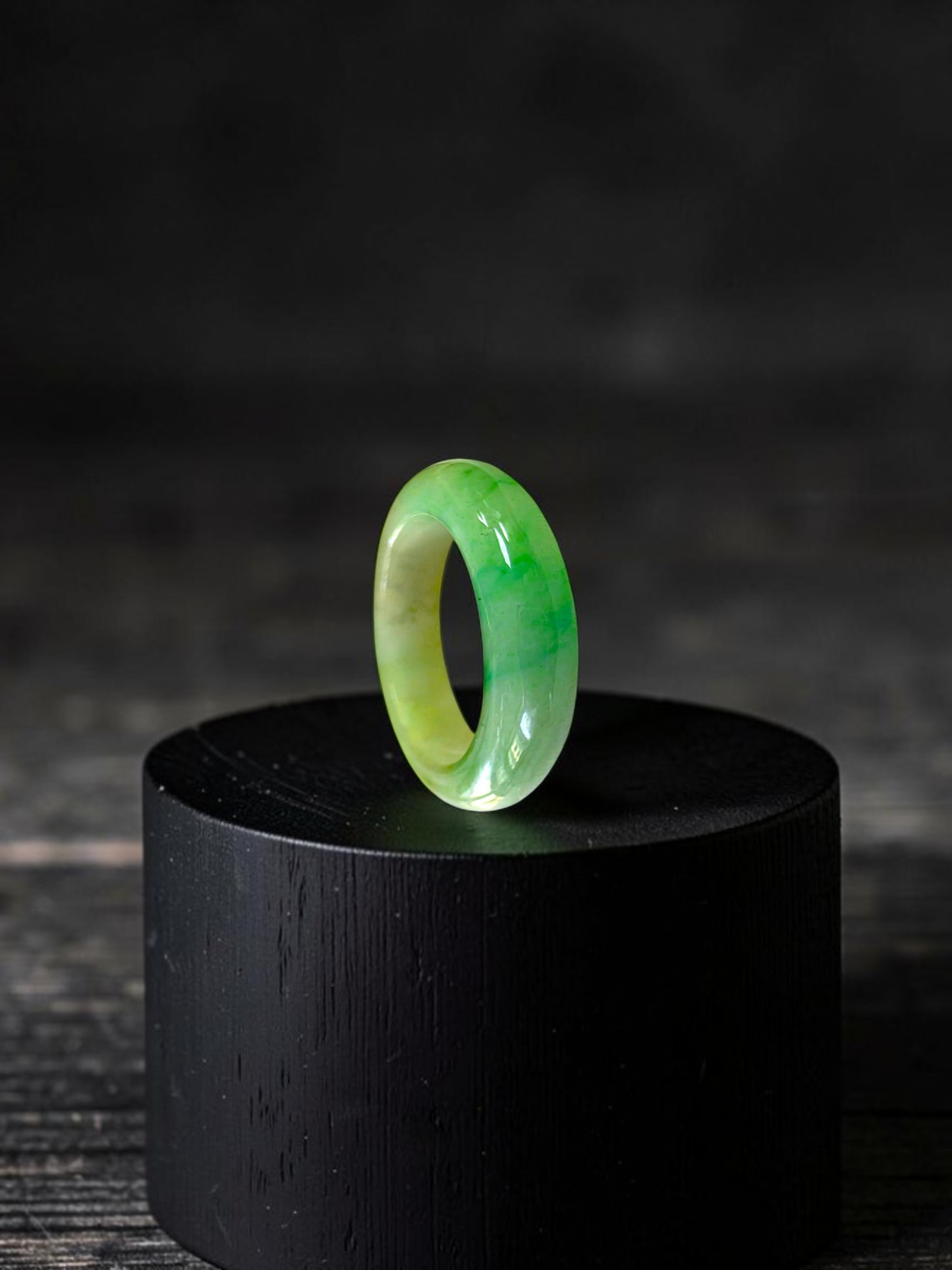Master's Burmese Green A-Jadeite Infinity Band Ring Size US 7.5 - 09027 - Certified