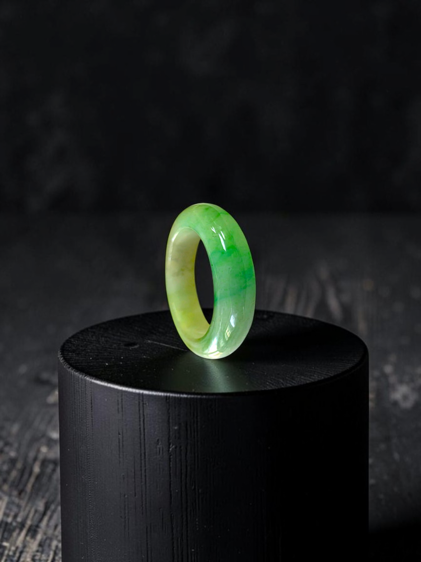 Master's Burmese Green A-Jadeite Infinity Band Ring Size US 7.5 - 09027 - Certified