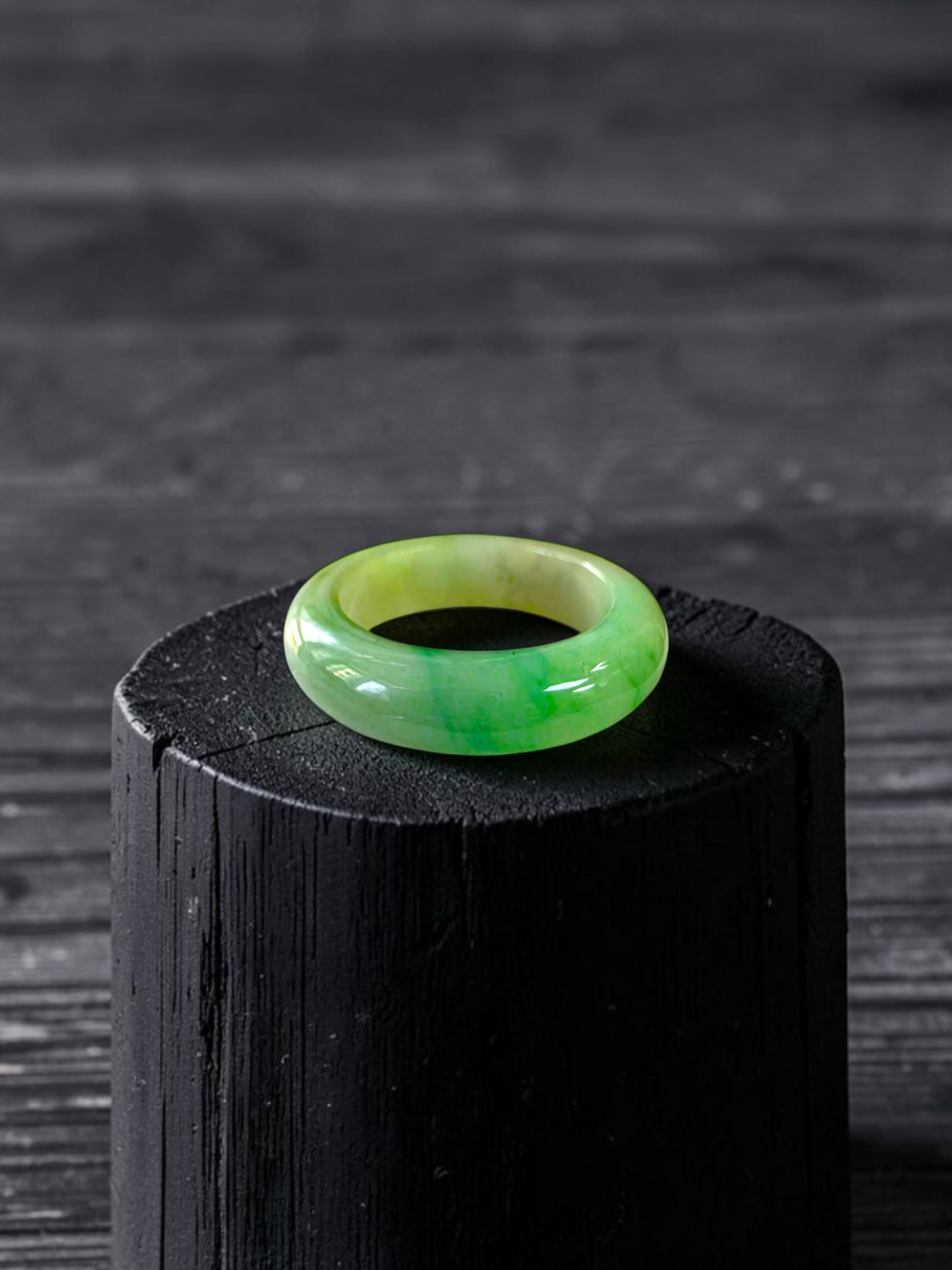 Master's Burmese Green A-Jadeite Infinity Band Ring Size US 7.5 - 09027 - Certified