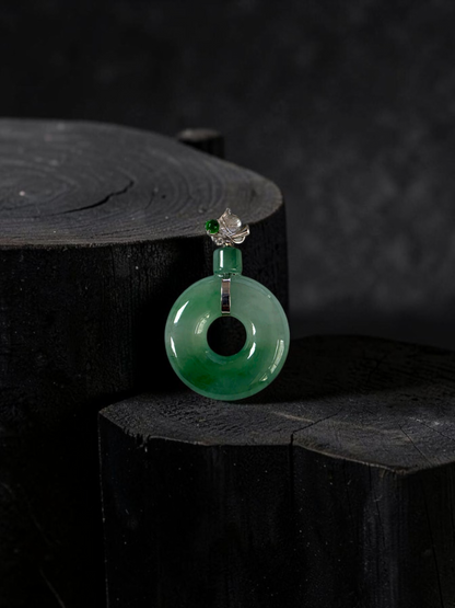 Inzai Round Icy Celadon Green Burmese A-Jadeite 16.00 mm Donut Disc Charm Pendant (with 18K White Gold) - Certified V3