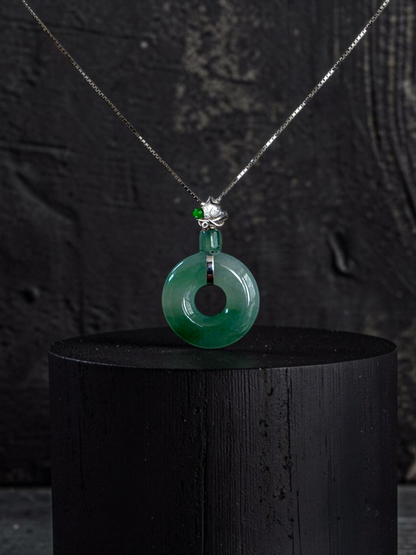 Inzai Round Icy Celadon Green Burmese A-Jadeite 16.00 mm Donut Disc Charm Pendant (with 18K White Gold) - Certified V3