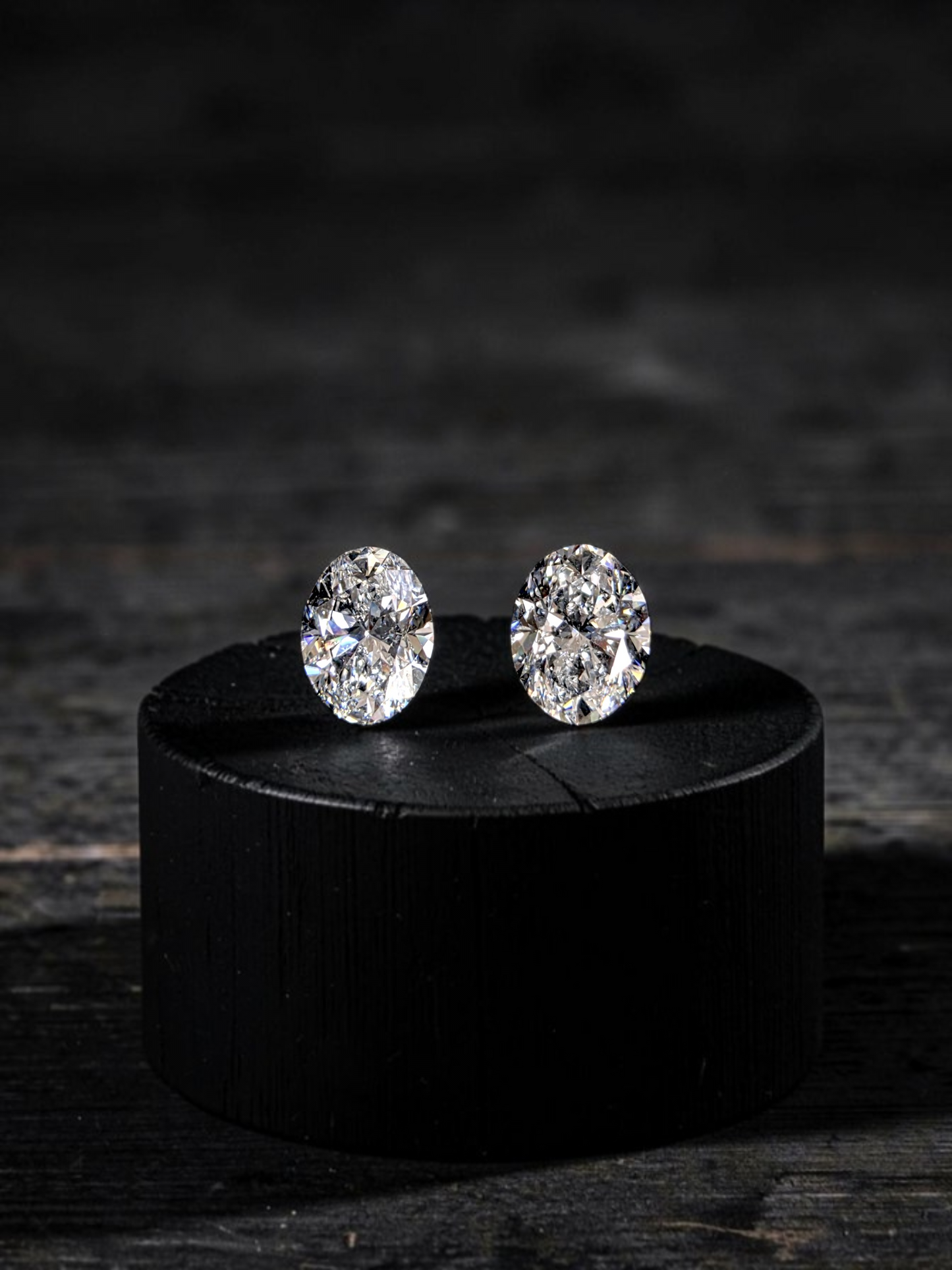 GIA Certified 2.00 cts. Natural D VS1 Oval Diamond Matched Pair Loose Stones Jewelry Set JS011