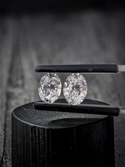 GIA Certified 2.00 cts. Natural D VS1 Oval Diamond Matched Pair Loose Stones Jewelry Set JS011