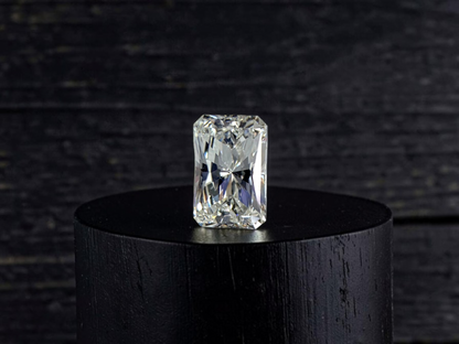 GIA Certified Natural 0.55 cts. G SI1 Ex Ex N Long Radiant Shaped Diamond Loose Stone - LS83