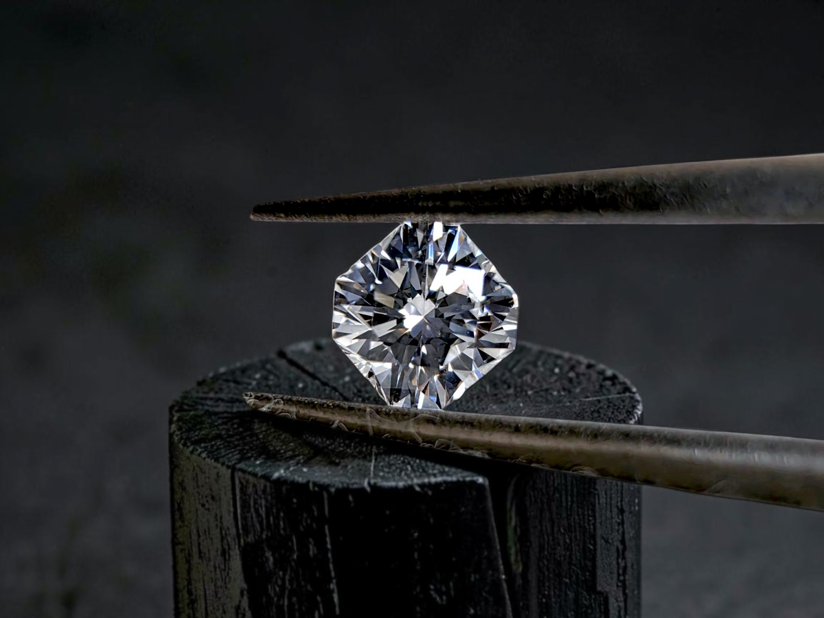 GIA Certified Natural 0.367 cts. D VVS2 Gd Vg Ft Square Radiant Shaped Diamond Loose Stone - LS84