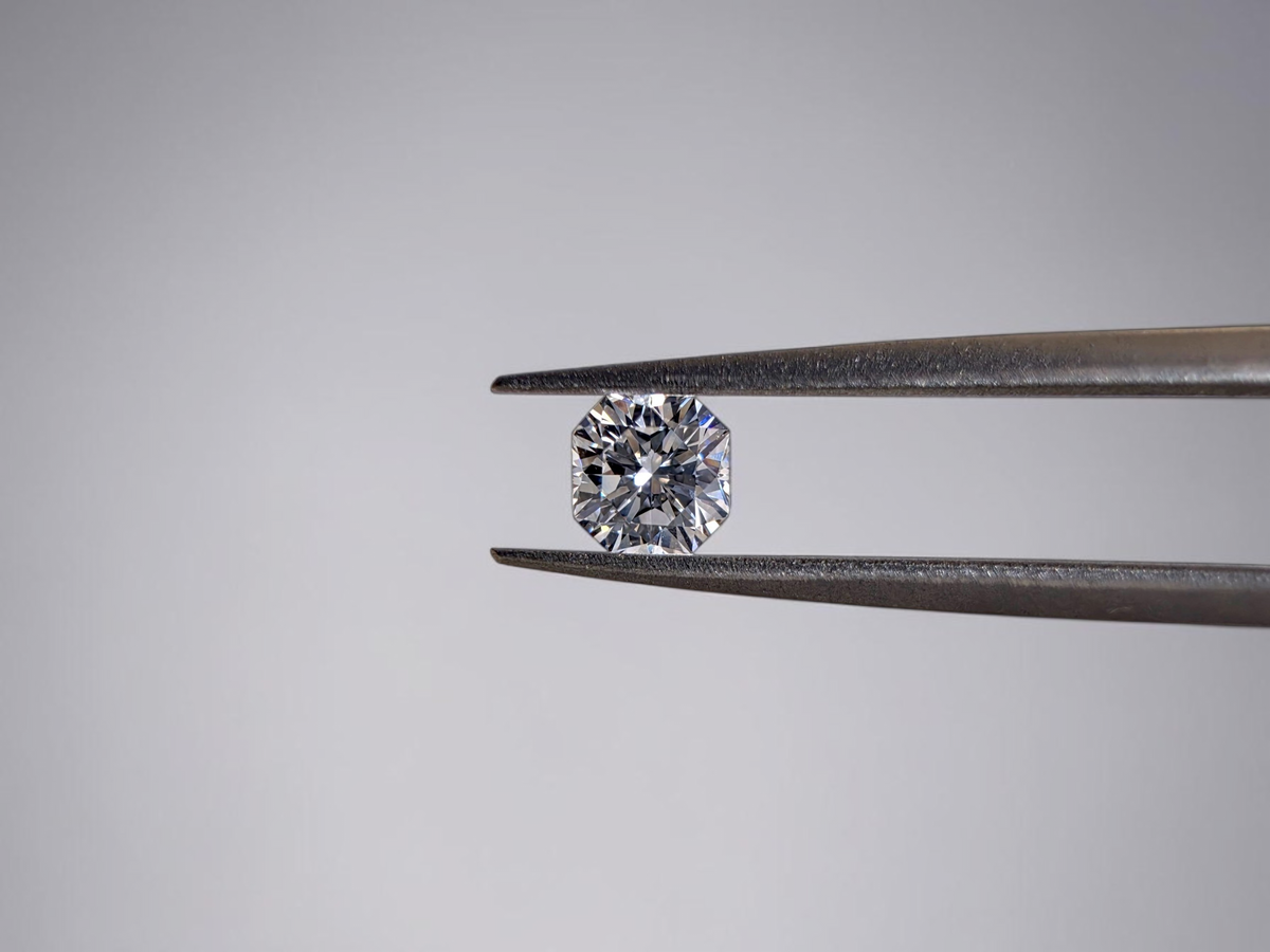 GIA Certified Natural 0.367 cts. D VVS2 Gd Vg Ft Square Radiant Shaped Diamond Loose Stone - LS84