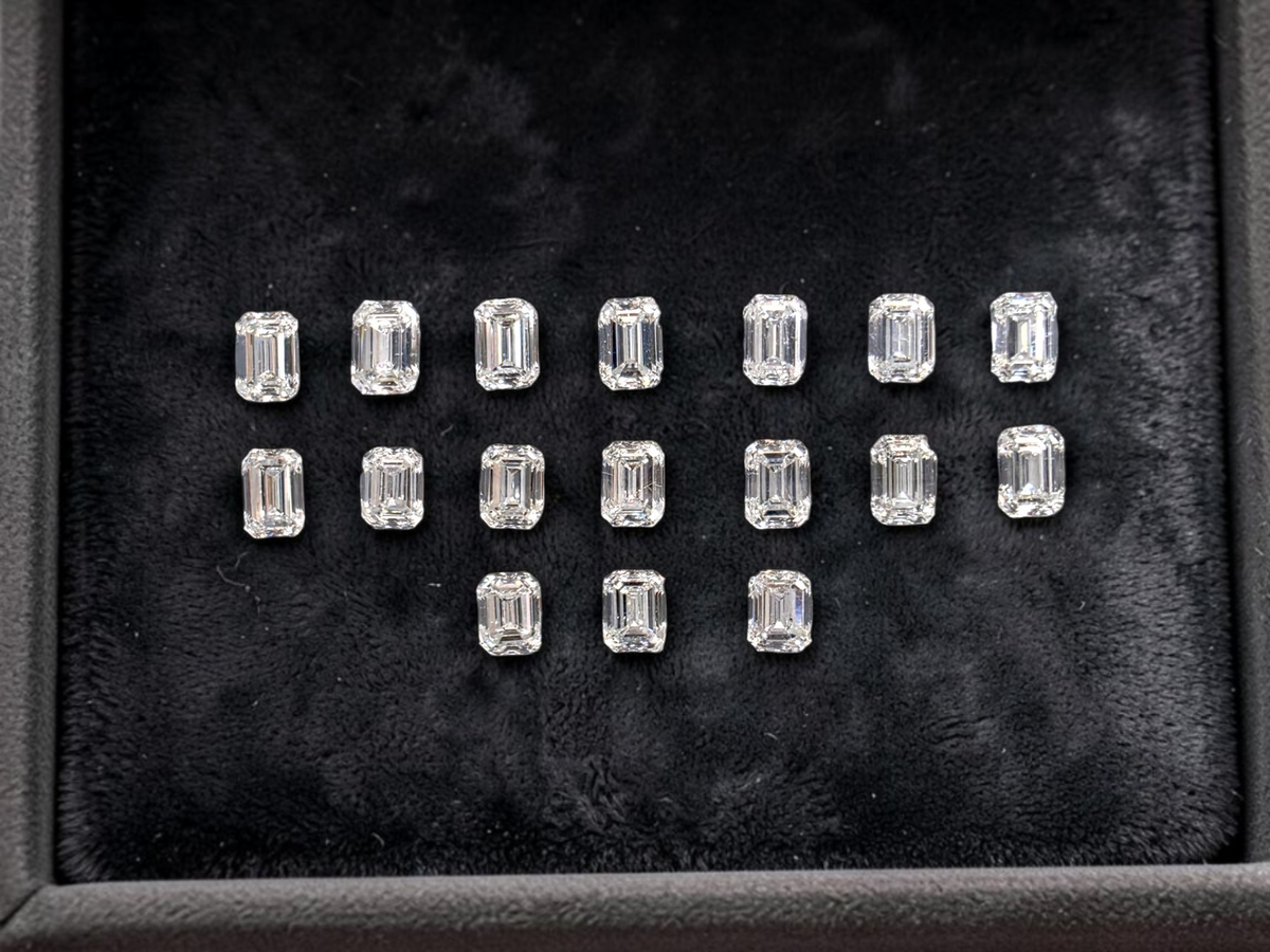 GIA Certified 5.20 cts. Natural F SI1+ Emerald Cut Diamond 17 Loose Stones Jewelry Set JS012