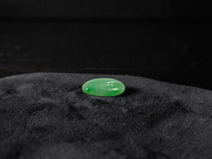 Certified MADE IN JAPAN 2.336 cts. Pale Green Burmese A-Jadeite Long Oval Cabochon Loose Stone LS88