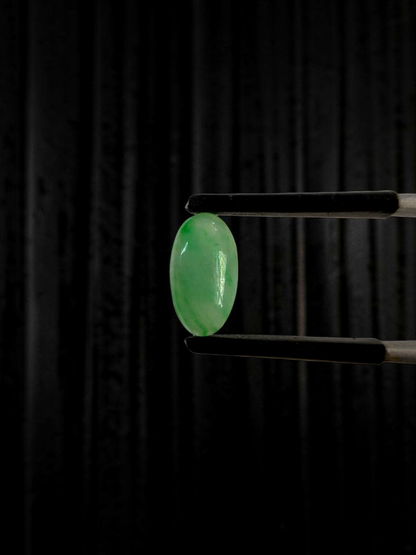 Certified MADE IN JAPAN 2.336 cts. Pale Green Burmese A-Jadeite Long Oval Cabochon Loose Stone LS88