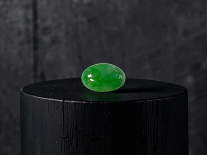 Certified MADE IN JAPAN 2.031 cts. Green Burmese A-Jadeite Oval Cabochon Loose Stone LS89