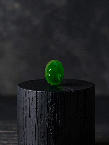 Certified MADE IN JAPAN 1.576 cts. Apple Green Burmese A-Jadeite Oval Cabochon Loose Stone LS90