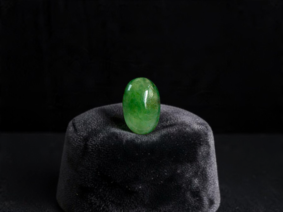 Certified MADE IN JAPAN 1.587 cts. Pale Green Burmese A-Jadeite Long Oval Cabochon Loose Stone LS91