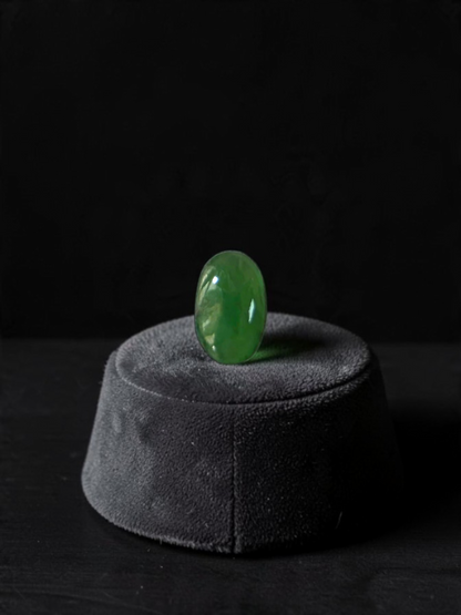Certified MADE IN JAPAN 1.587 cts. Pale Green Burmese A-Jadeite Long Oval Cabochon Loose Stone LS91