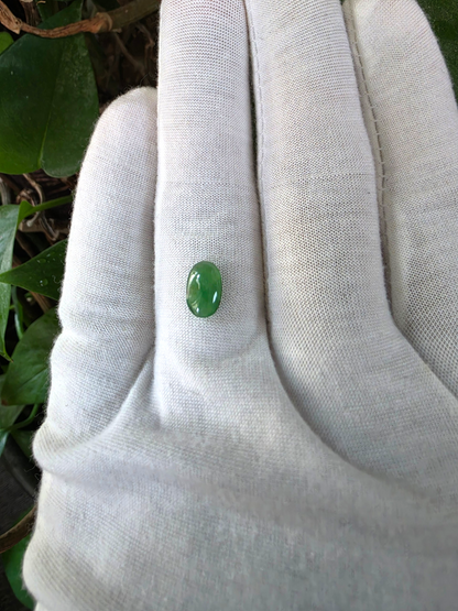 Certified MADE IN JAPAN 1.587 cts. Pale Green Burmese A-Jadeite Long Oval Cabochon Loose Stone LS91